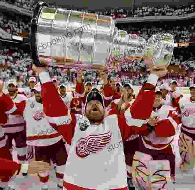 Detroit Red Wings Celebrating A Stanley Cup Victory The Good The Bad The Ugly: Detroit Red Wings: Heart Pounding Jaw Dropping And Gut Wrenching Moments From Detroit Red Wings History